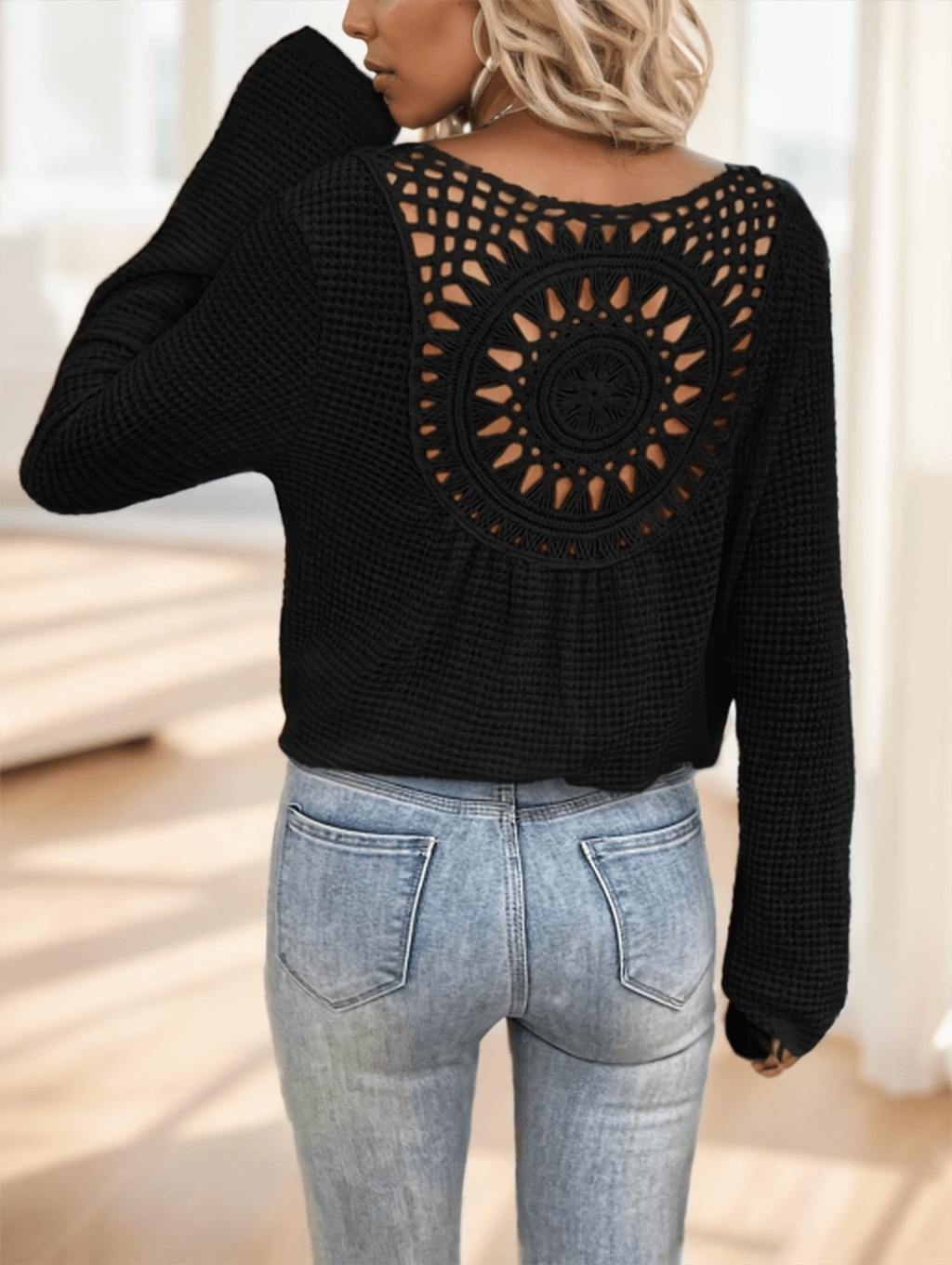 Women'S Elegant V-Neck Long Sleeve T-Shirt With Contrast Lace Detail - Image 9