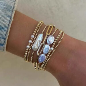Simple And Versatile Baroque Natural Freshwater Pearl Bracelet