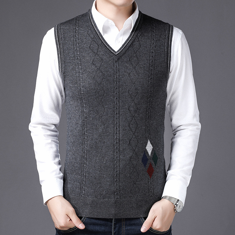 V-neck Wool Vest Men's - Image 4