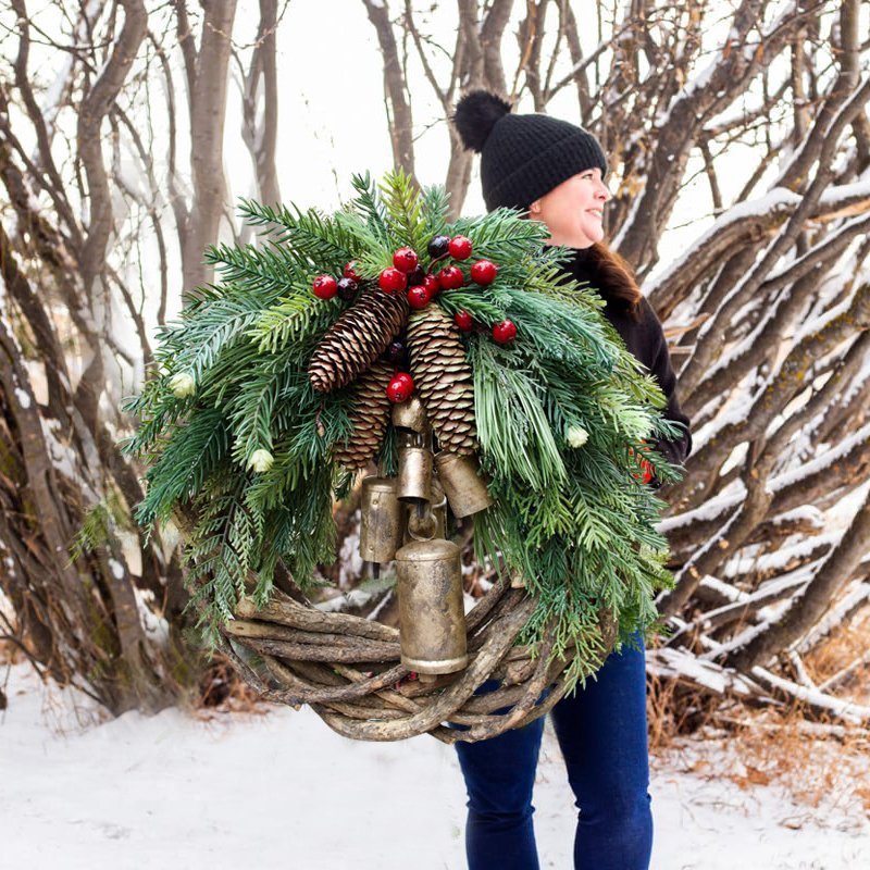 Christmas Wreath Bell Door Hanging - Image 4